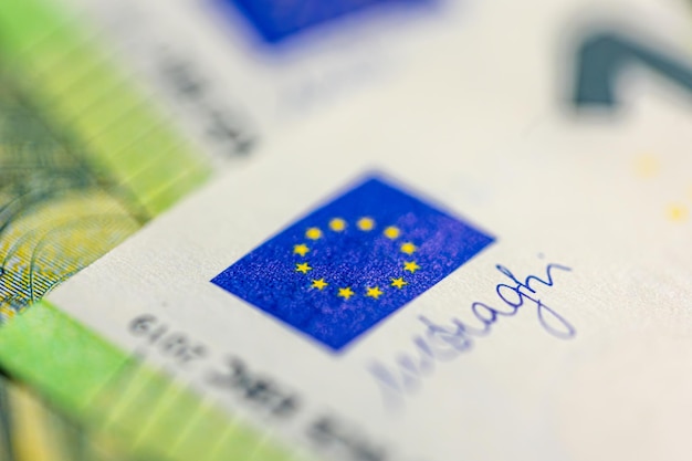 Jak efektywnie pozyskiwać dotacje unijne na rozwój innowacyjnych projektów